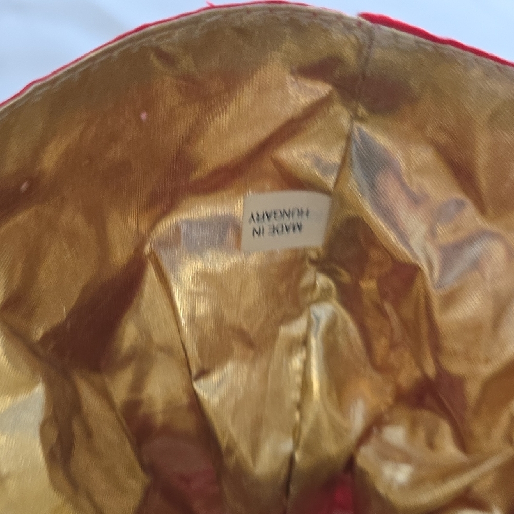 Piper-Heidsieck Champagne Bottle Cover - Picture 8 of 9